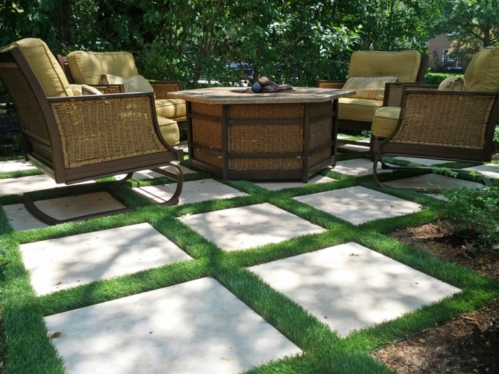 Faux Grass Greenfield, Tennessee Garden Ideas, Backyard Designs